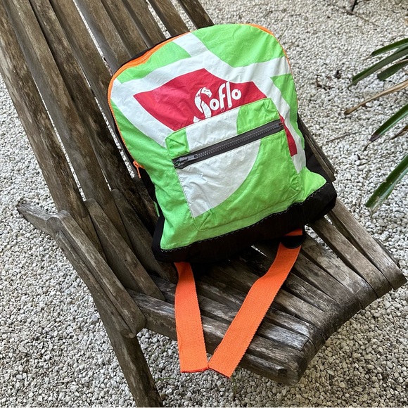 Soflo Riders Backpack made with repurposed kite - Picture 3 of 7